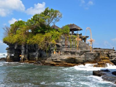 Pura Uluwatu, Tanah Lot dan Ubud Private Trip dengan Pengemudi Berbahasa Korea